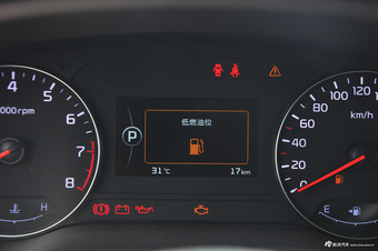 2017款起亚K4 1.8L自动DLX Special