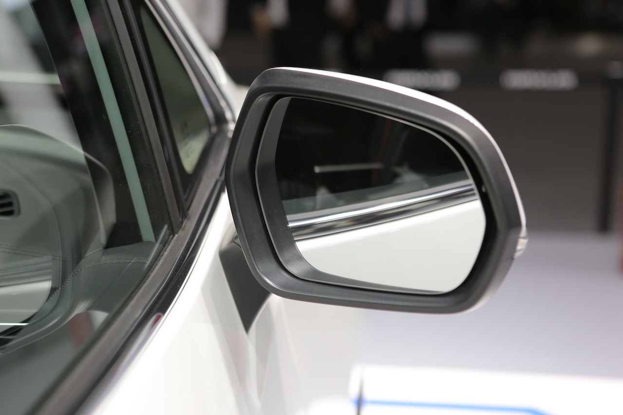 2018广州车展实拍：上汽大通G50