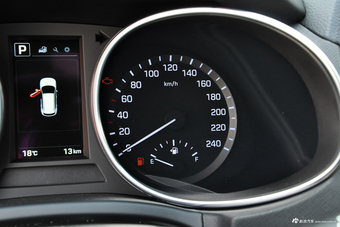 2017款全新胜达2.0L自动两驱智能型7座