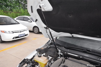 2017款雪铁龙C6 1.8T自动尊贵型