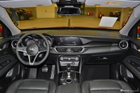 2017款Stelvio 2.0T 200HP自动豪华版