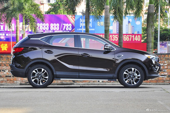 2015款DX7 1.5T自动精英型