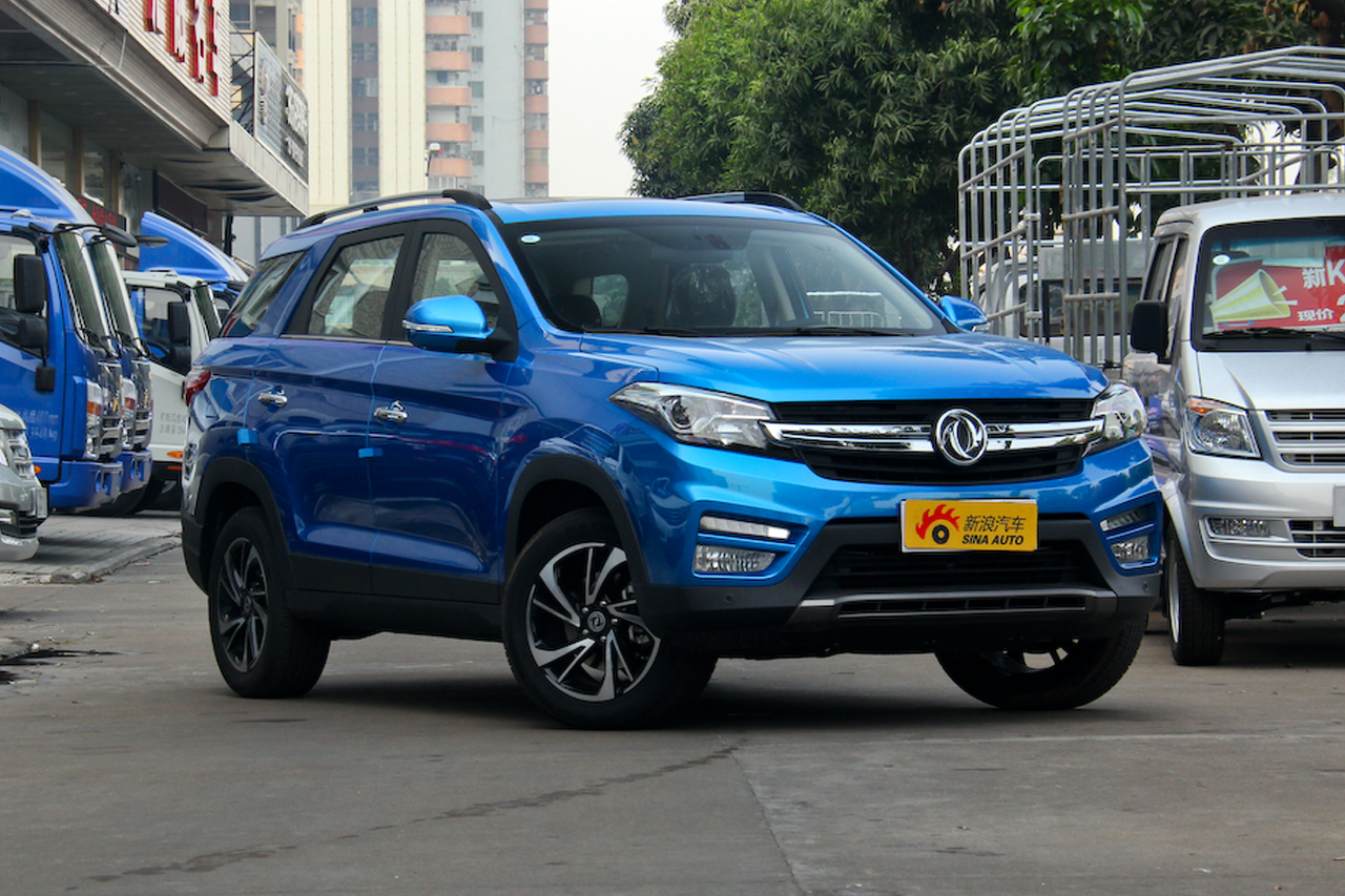 2018款风光S560 1.8L CVT尊贵型