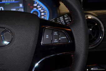 2018款北汽新能源EX360 新潮版