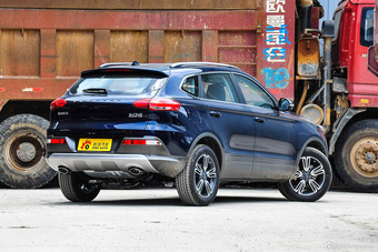 2016款猎豹CS10 2.0T自动豪华型 威尼斯蓝