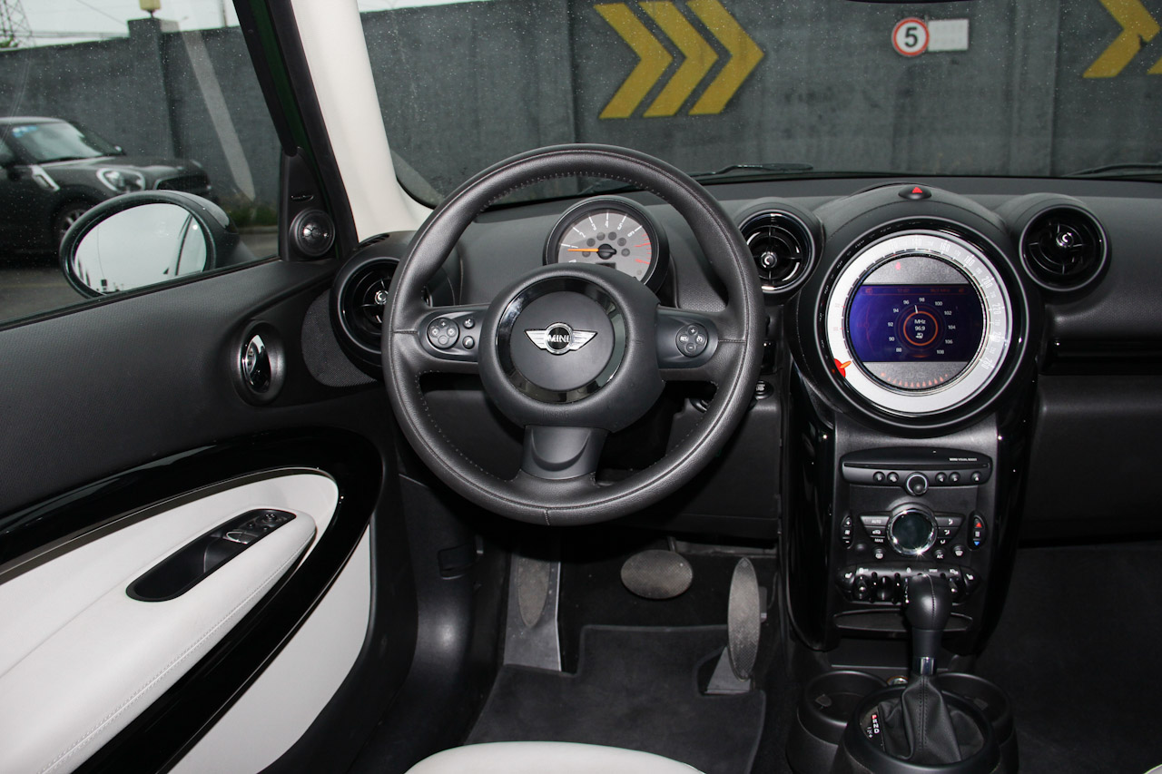 2014款MINI PACEMAN 1.6L自动 COOPER
