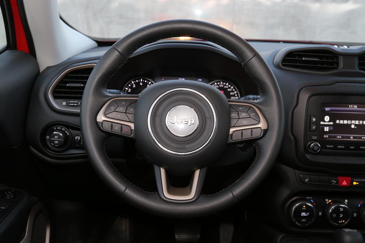 2016款自由侠1.4T自动智能版 