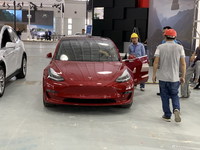 2019海口车展探馆：特斯拉model 3亮相