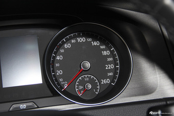 2016款高尔夫1.4T自动豪华型