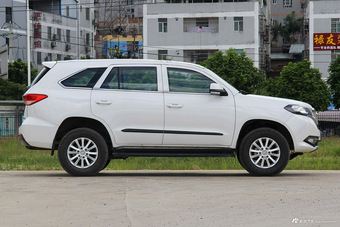 2016款揽福 2.4L手动汽油两驱精英版5座