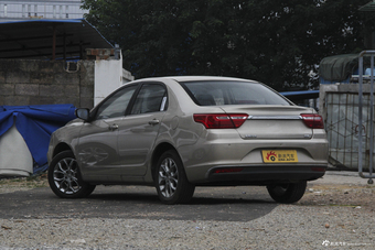 2018款吉利远景1.5L手动幸福版