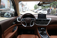 2018款北汽幻速S7 1.5T 自动尊贵型