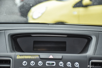 2016款CR-V 2.0L自动两驱都市版