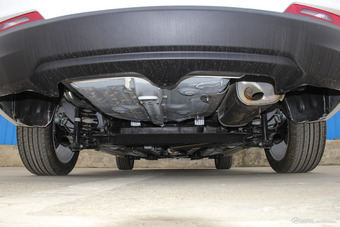 2016款悦翔V7 1.6L手动乐享型国V