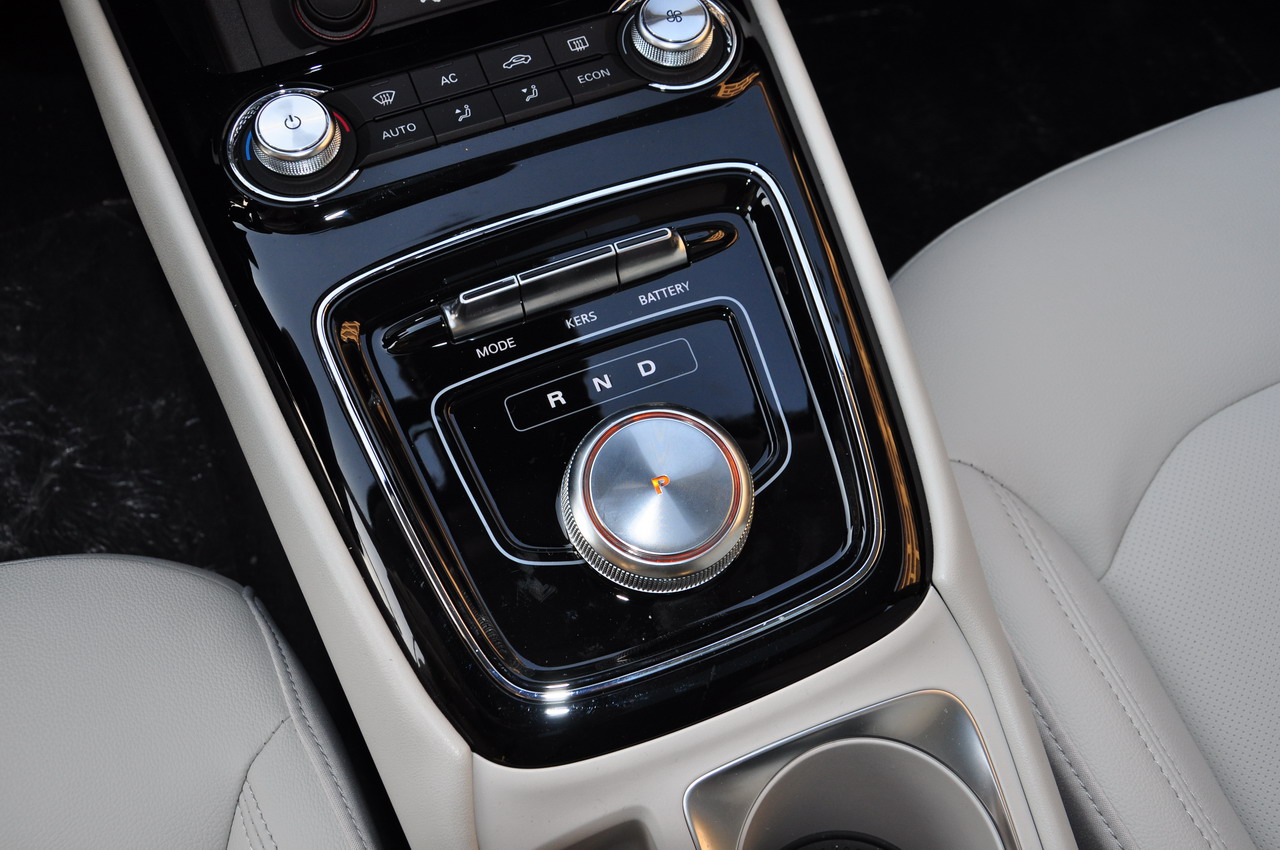 2018款荣威Ei5 基本型