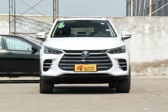 2018款比亚迪唐新能源2.0T全时四驱智联创享型7座