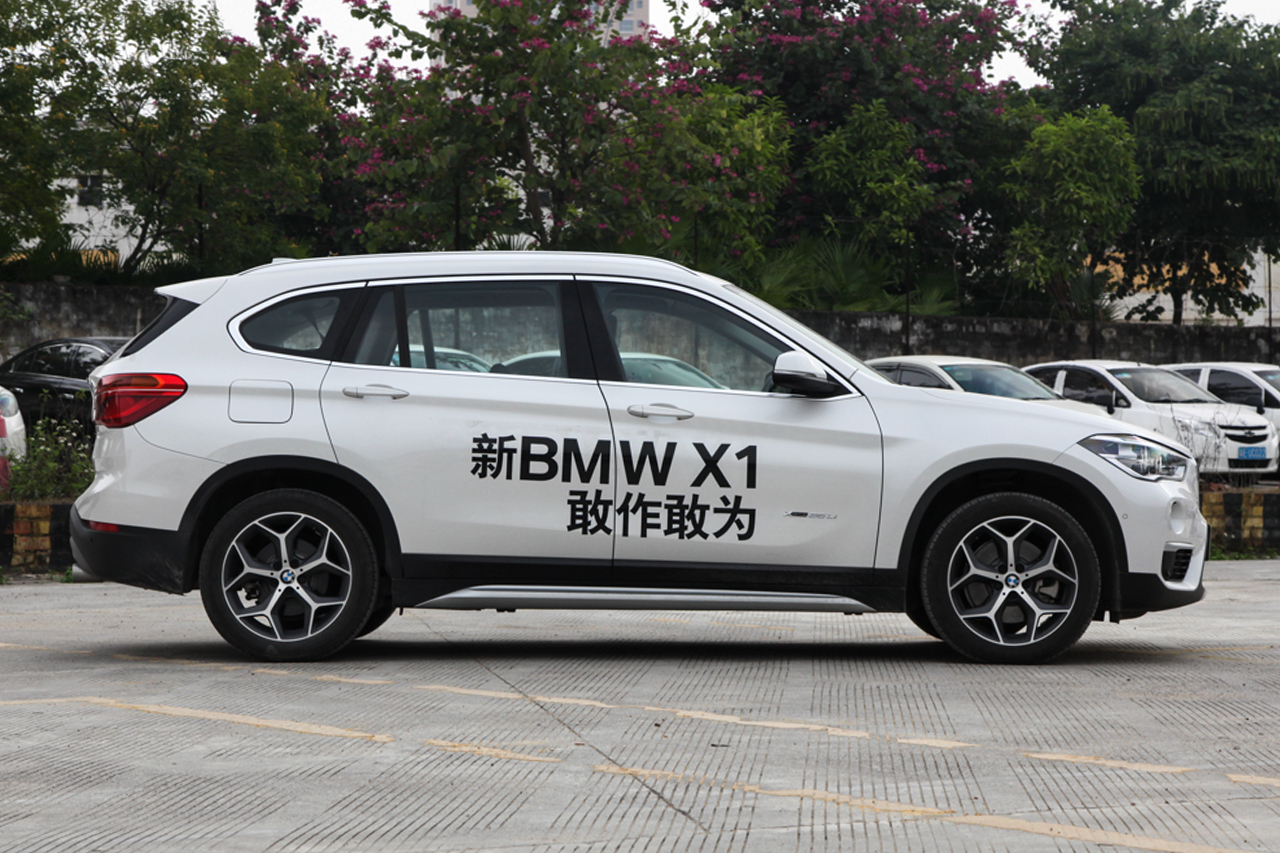 2018款宝马X1 2.0T自动xDrive25Li豪华型