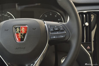 2018款荣威RX5 1.5T 20T自动两驱互联网智臻版