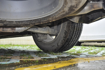 2015款全新胜达2.0T自动两驱智能型 5座