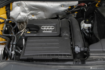 2016款奥迪Q3 1.4T自动30TFSI风尚型