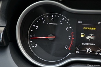 2017款奔腾X80 1.8T自动运动型