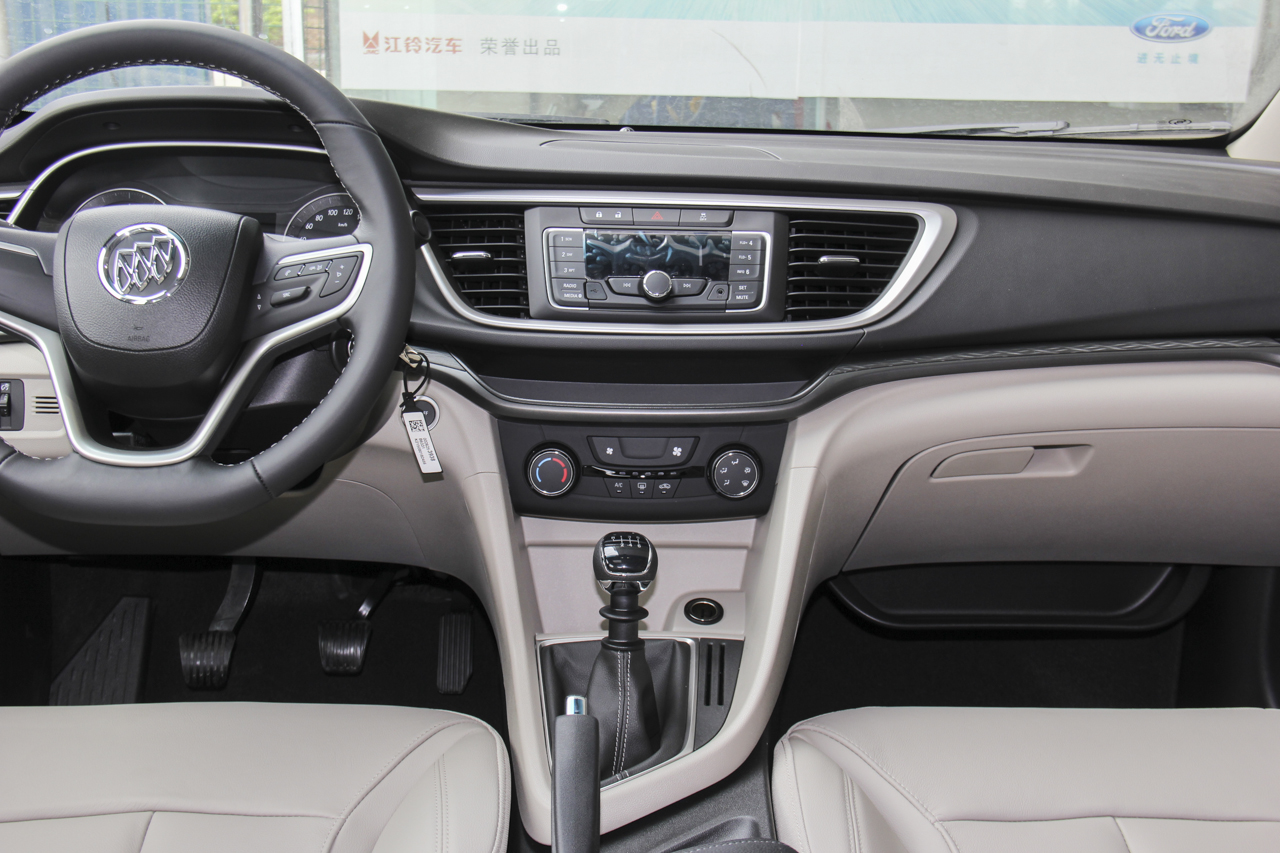 2018款英朗1.0T手动精英型15T