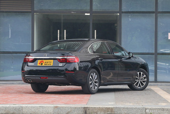 2017款雪铁龙C6 1.8T自动豪华型