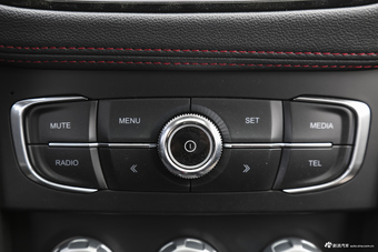 2016款中华V5 1.5T自动两驱智能型