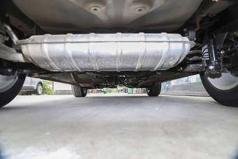 2016款中华V5 1.5T自动两驱智能型