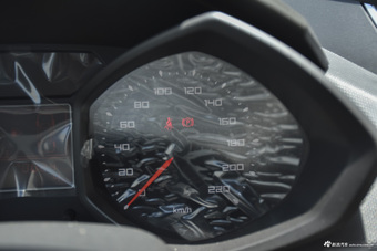 2016款风云2 1.5L手动超值版