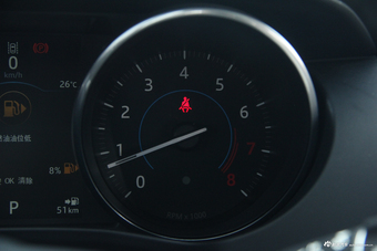 2016款捷豹F-PACE 2.0T自动R-SPORT运动版