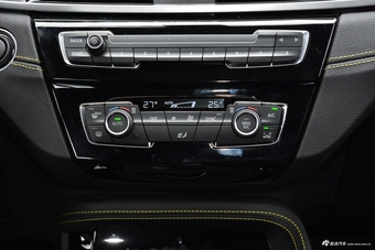 2018款宝马X2 2.0T sDrive 25i 豪华型M越野套装