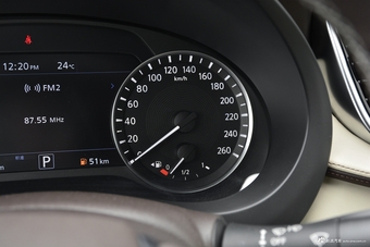 2018款英菲尼迪QX50 2.0T自动四驱旗舰版