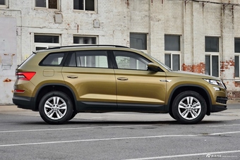 2018款柯迪亚克1.8T自动330TSI两驱标准版5座