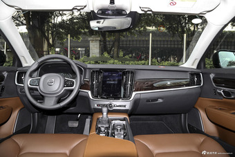 2017款沃尔沃S90 2.0T自动T4智远版图片