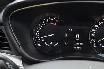 2018款林肯MKC 2.0T自动两驱尊享版