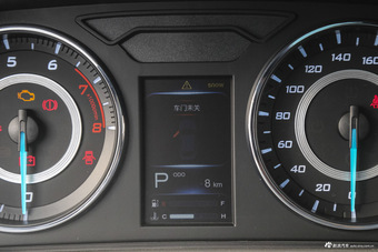 2014款V6菱仕1.5T手动智控版