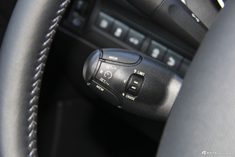 2018款东风标致408改款1.6T自动豪华版350THP