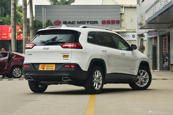 2017款自由光2.4L自动领先版