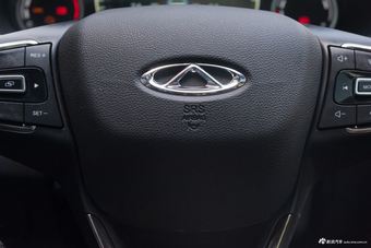 2018款瑞虎8 1.5T自动尊贵型 5座