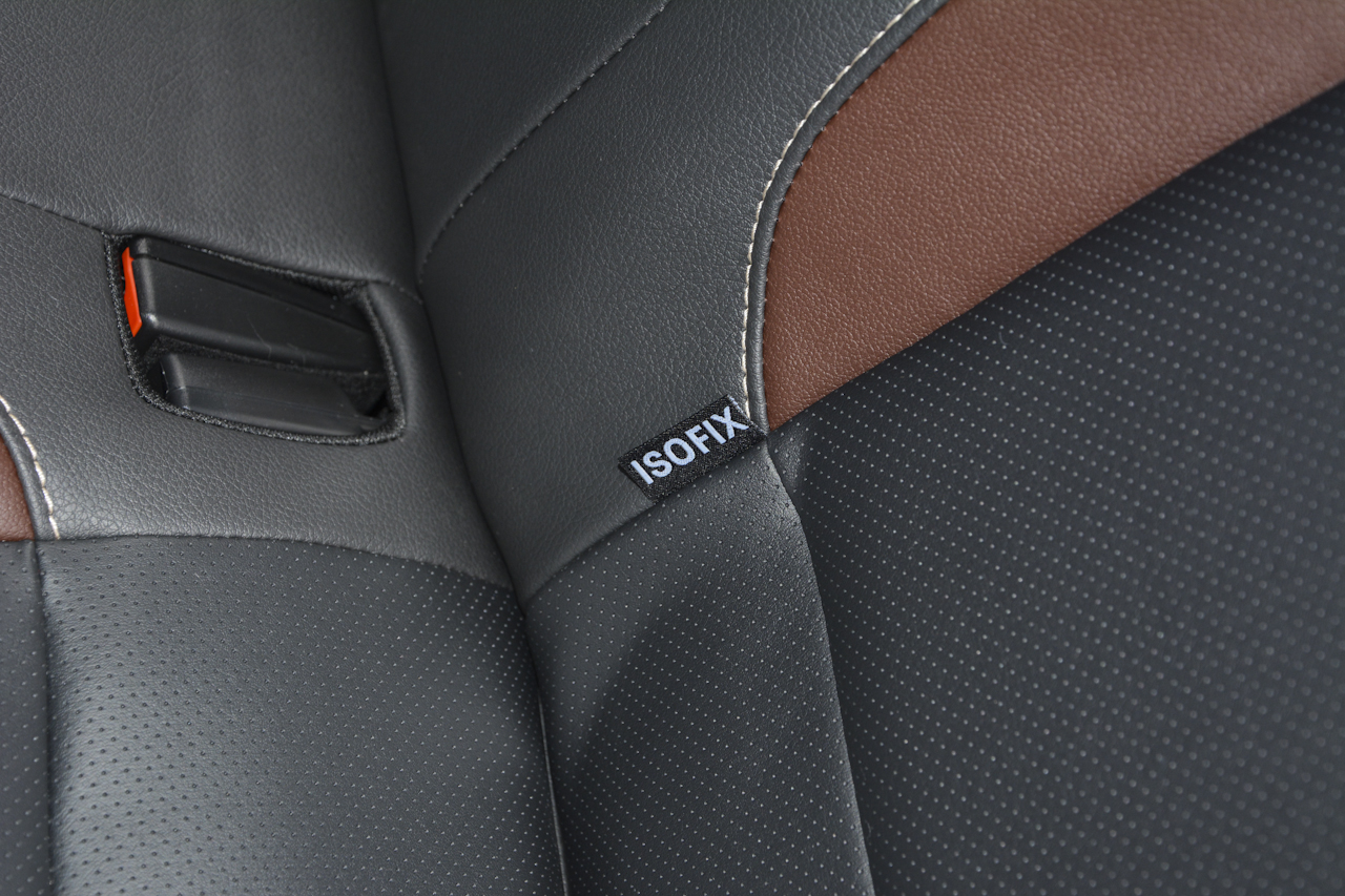 2017款斯威X7 1.5T自动智享型 