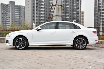 2019款奥迪A4L 2.0T自动40 TFSI时尚型 国V