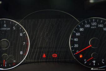 2016款起亚K3 1.6L手动GL