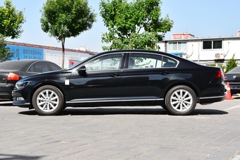 2018款一汽大众迈腾 280TSI DSG 领先型