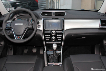 2017款哈弗H2 1.5T手动两驱精英型红标