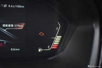 2017款北汽威旺 M50F 1.5L 手动豪华型 棕色