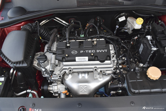 2018款宝骏310W 1.5L自动时尚型