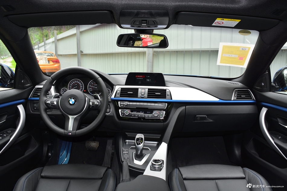 2017款宝马4系2.0T自动425i Gran Coupe尊享型M运动套装