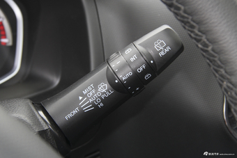 2018款东南DX3 1.5T自动旗舰型