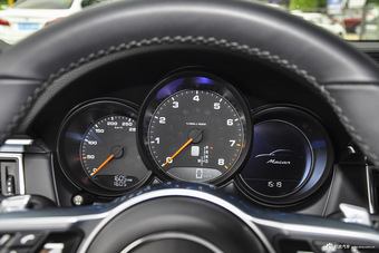 2016款保时捷Macan 2.0T自动